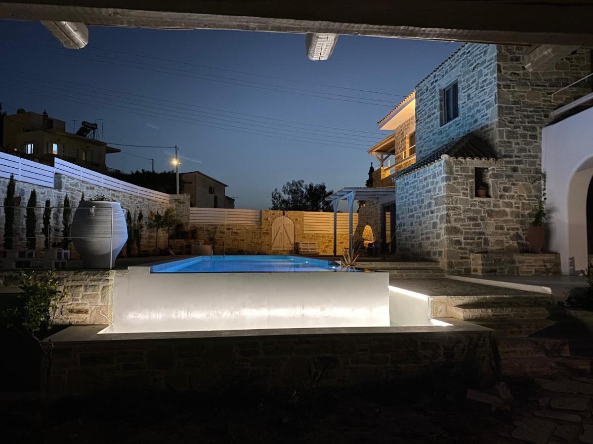 Laini Luxury Suites Pombia Esterno foto