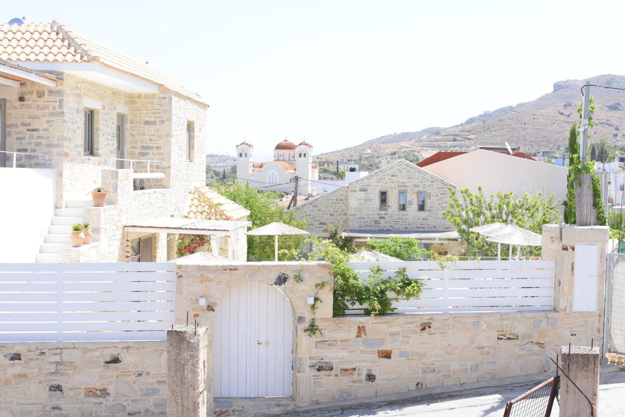 Laini Luxury Suites Pombia Esterno foto